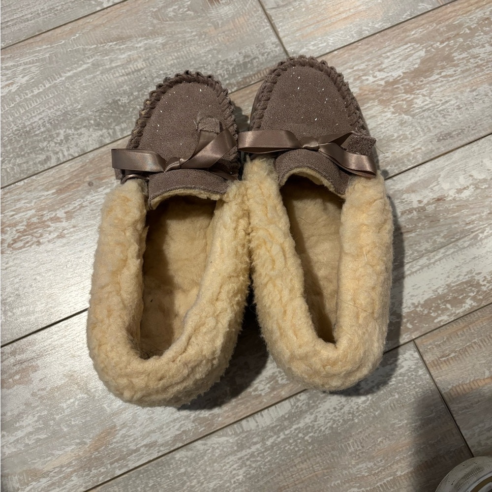 BearPaw Tan Slippers with Soft Lining